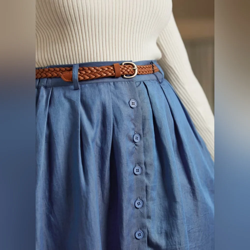 NWT ModCloth Chambray Bookstore's Best Button Front Skirt Size M - Picture 5 of 10